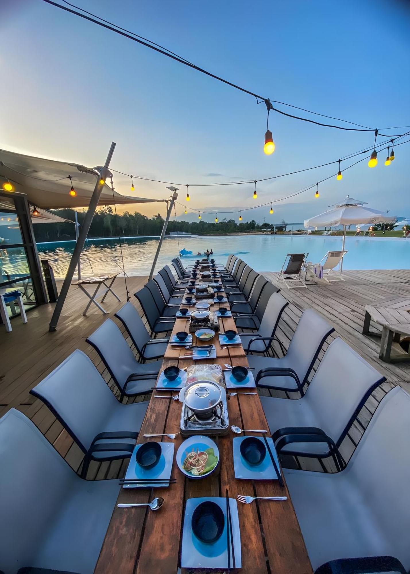 Galang Island Kiki Beach Resort, Batam מראה חיצוני תמונה
